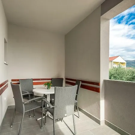 Tomo Apartament